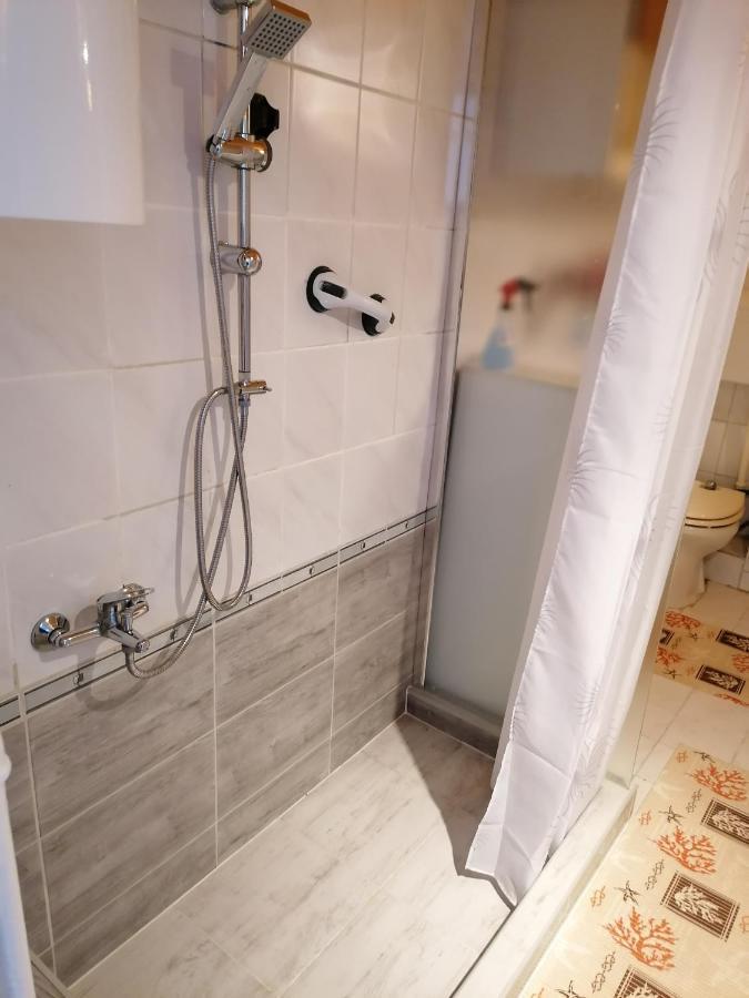 Kertesz Vendeghaz Hotell Eger Exteriör bild