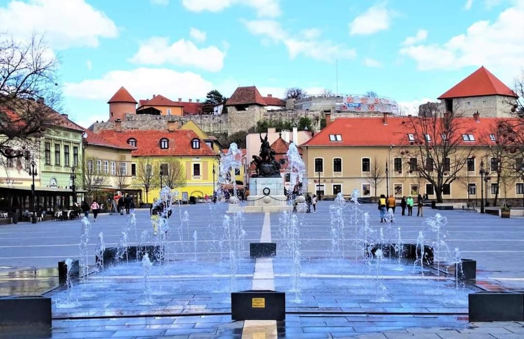 Kertesz Vendeghaz Hotell Eger Exteriör bild