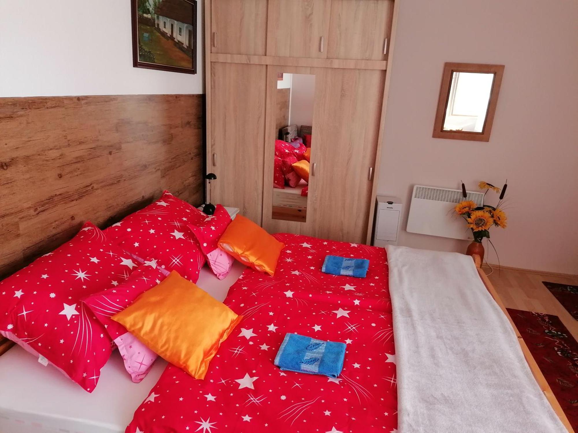 Kertesz Vendeghaz Hotell Eger Exteriör bild